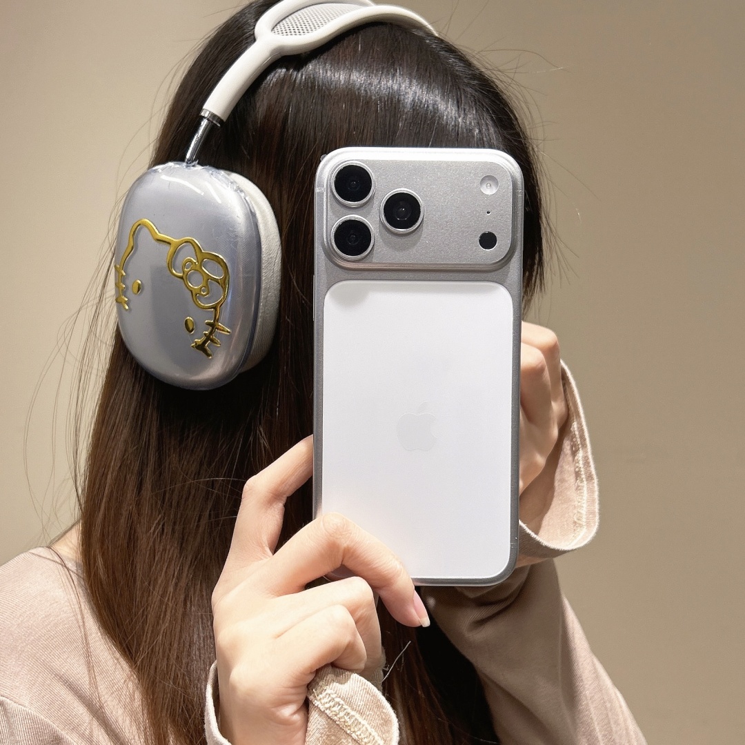 Transparante plating Sanrio He - Headphone Case Hard recensie en prijs